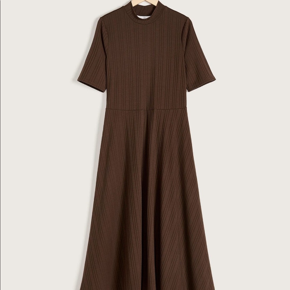 Midi Ribbed Dress - Picture 6 of 6